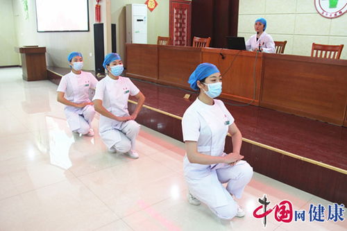 玉田縣醫(yī)院舉辦人文素養(yǎng)與服務(wù)禮儀培訓(xùn)，提升醫(yī)療服務(wù)品質(zhì)